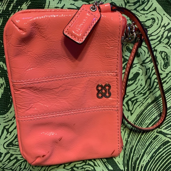 Coach wristlet - Picture 3 of 5
